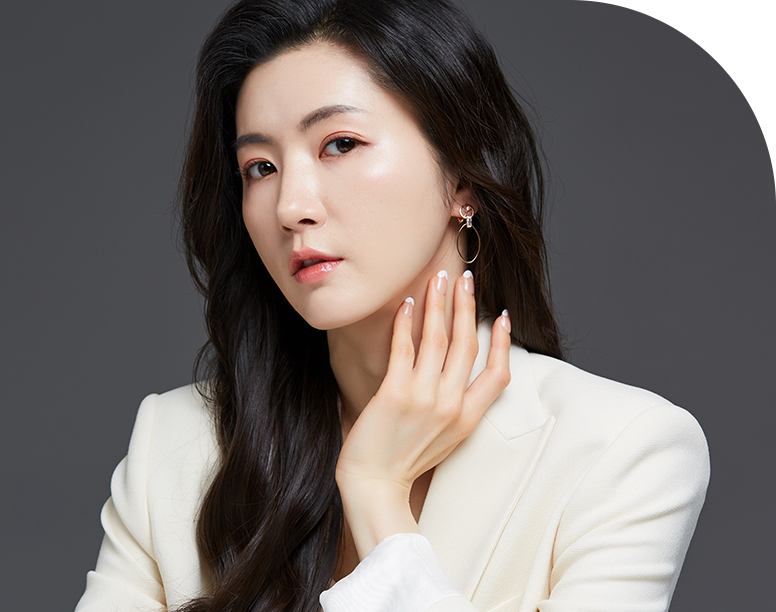 턴에이징 시술의<br />
강력한 시너지 효과를 주다