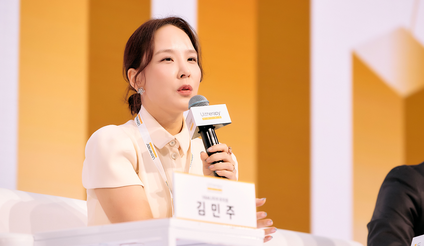 韓国 ウルセラ 院長 丁寧 カウンセリング 施術 おすすめ 韓国 美容皮膚科 工場型 じゃない ウルセラ 口コミ 江南 ソウル ウルセラ オーダーメイド 1対1 施術 クリニック V&MJ皮膚科医院 院長